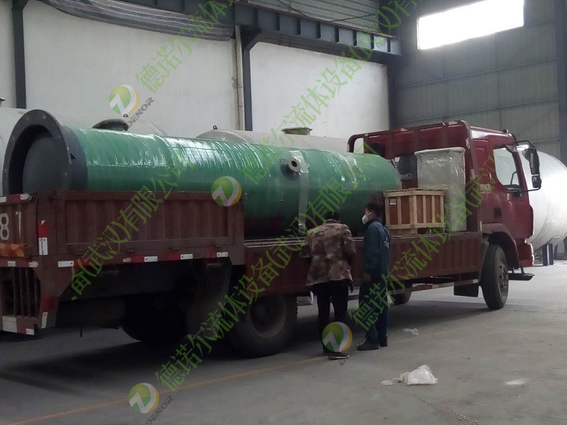 玻璃鋼一體化預(yù)制泵站實物圖