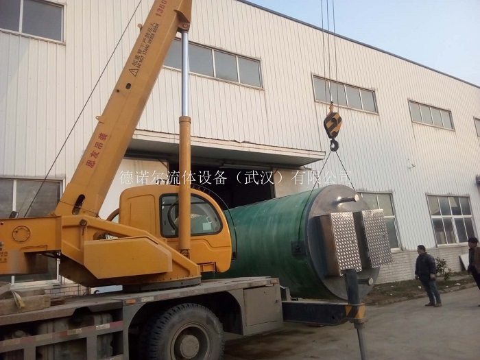 泵站吊裝現(xiàn)場 泵站吊裝現(xiàn)場